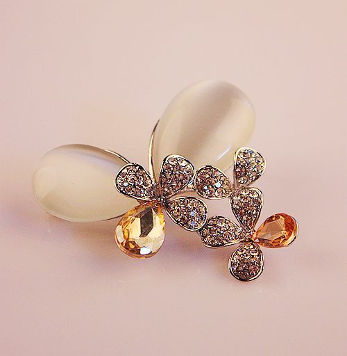 Boutique Luxury Color-Preserving Electroplating Ornament Silk Scarf Buckle Pin European and American Large Zircon Full Diamond Brooch Mixed Batch 10 Yuan Store