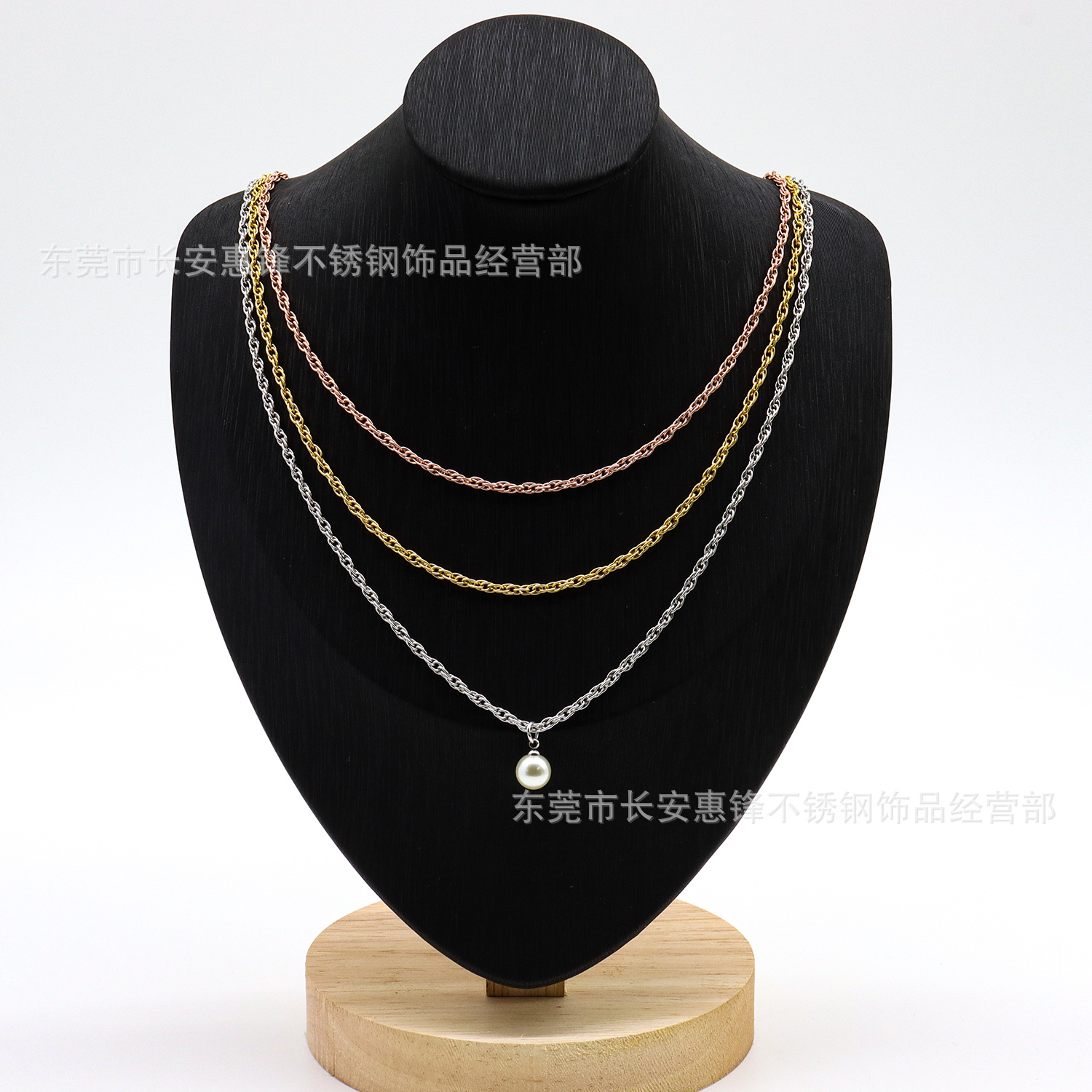European and American Style Double Buckle Cross Necklace Titanium Steel Welding Port Double Cross Vacuum Electroplating Stainless Steel Clavicle Chain Sweater Chain