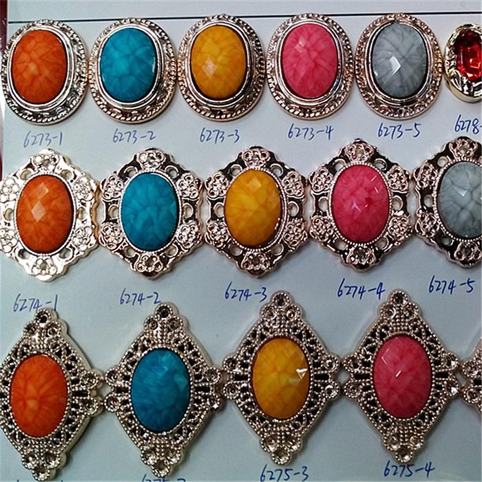 Triangle plastics electroplating gold jewelry stringing encrusted decorative buckle acrylic ornaments