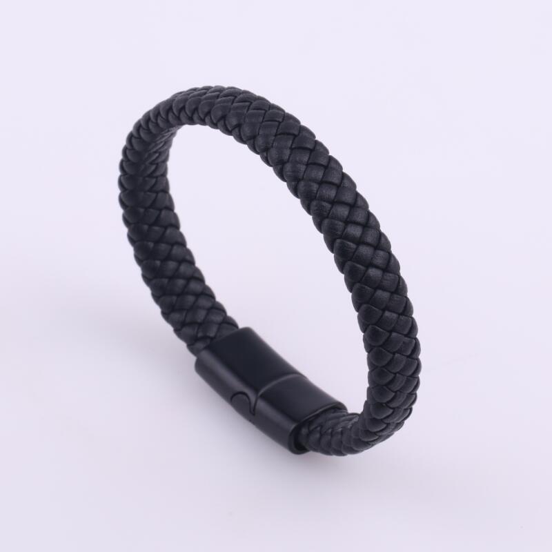 2019 European and American Popular Hot Selling Product Black Vintage Bracelet Bracelet Genuine Leather Men&#039;s Sand Surface Magnetic Buckle Bracelet