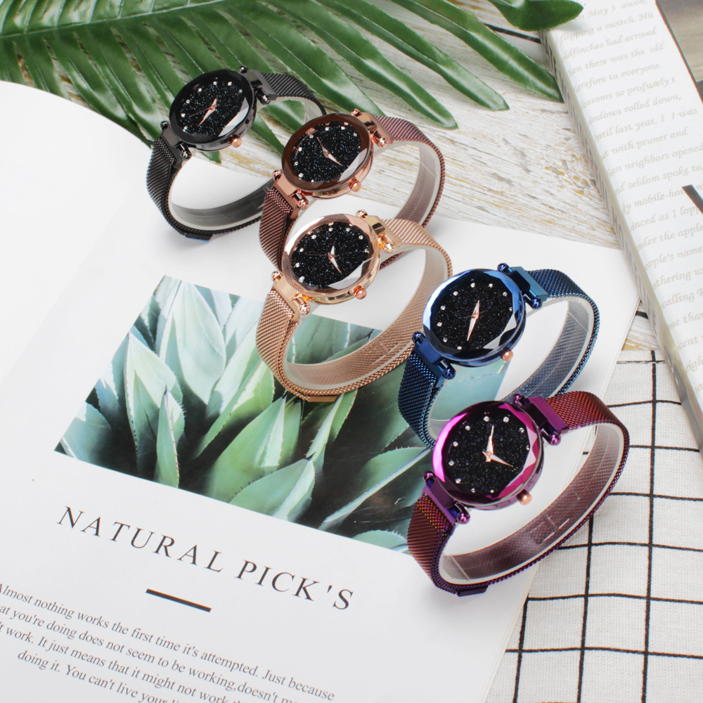 Factory Direct Sales One Piece Dropshipping Cross-Border Hot Internet Celebrity Hot Selling Same Starry Sky Diamond-Embedded Lazy Magnetic Buckle Women&#039;s Watch