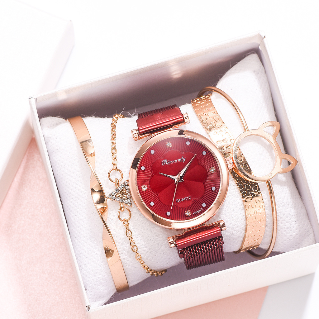 INS Cross-Border Watch Women's Magnetic Buckle Simple Casual Watch Flower Dial Alloy Mesh Quartz Watch