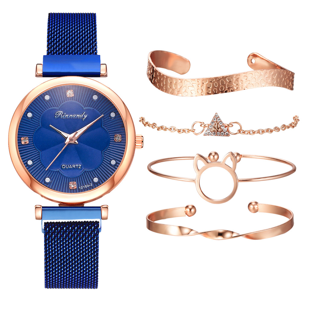 INS Cross-Border Watch Women's Magnetic Buckle Simple Casual Watch Flower Dial Alloy Mesh Quartz Watch