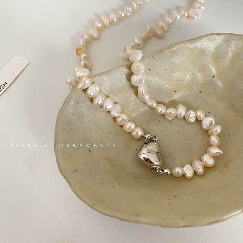 Special-Shaped Freshwater Baroque Pearl Necklace Women&#039;s All-Match Love Magnetic Buckle Design Sense Clavicle Chain Accessories