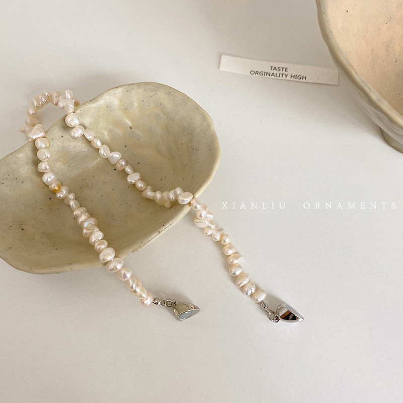 Special-Shaped Freshwater Baroque Pearl Necklace Women's All-Match Love Magnetic Buckle Design Sense Clavicle Chain Accessories