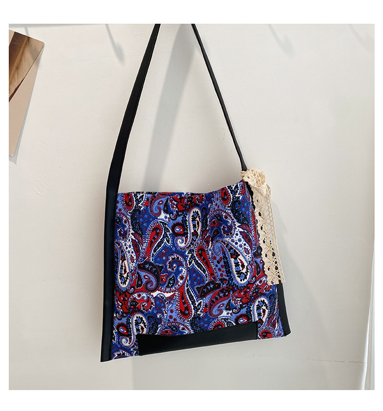 Exquisite Retro Canvas Tote Bag Female 2021 New Fashion Popular INS Personality Magnetic Buckle Shoulder Bag