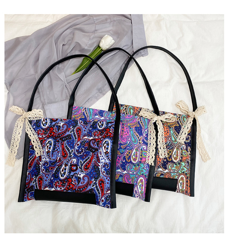 Exquisite Retro Canvas Tote Bag Female 2021 New Fashion Popular INS Personality Magnetic Buckle Shoulder Bag