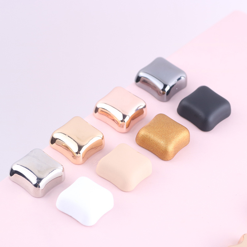 2021 Spring Fresh Scarf Buckle Simple Fashion Brooch Collar Chuck Accessories Multi-Color Creative Magnetic Snap Brooch