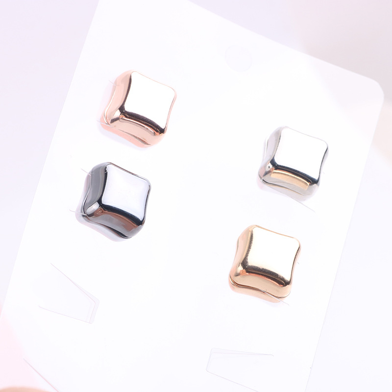 2021 Spring Fresh Scarf Buckle Simple Fashion Brooch Collar Chuck Accessories Multi-Color Creative Magnetic Snap Brooch