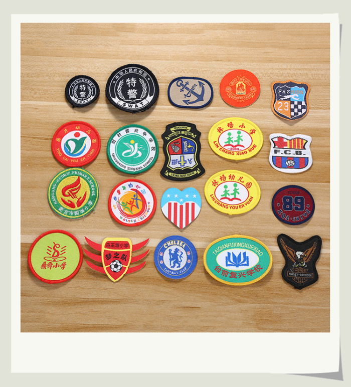 To make a custom small and medium school kindergarten garden school uniform cloth paste round badge badge