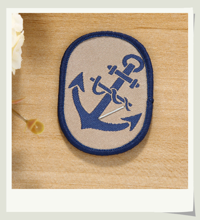 To make a custom small and medium school kindergarten garden school uniform cloth paste round badge badge