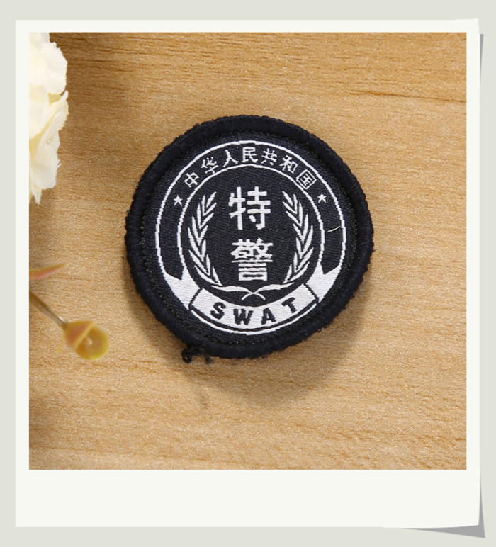 To make a custom small and medium school kindergarten garden school uniform cloth paste round badge badge