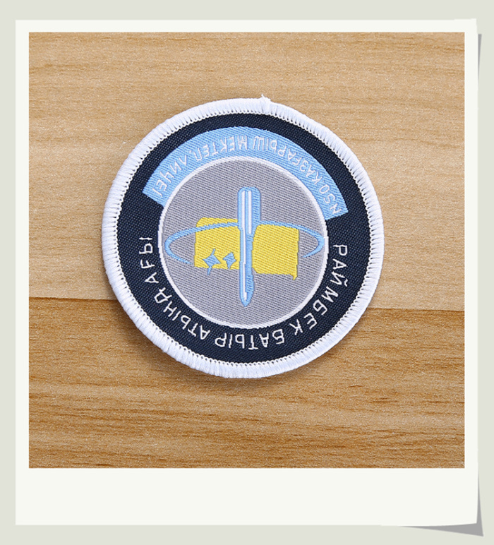 Factory direct selling personality insignia large variety embroidery cloth paste