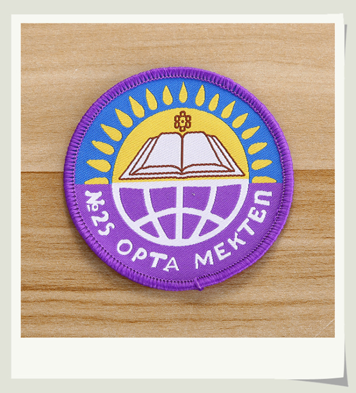 Factory direct selling personality insignia large variety embroidery cloth paste