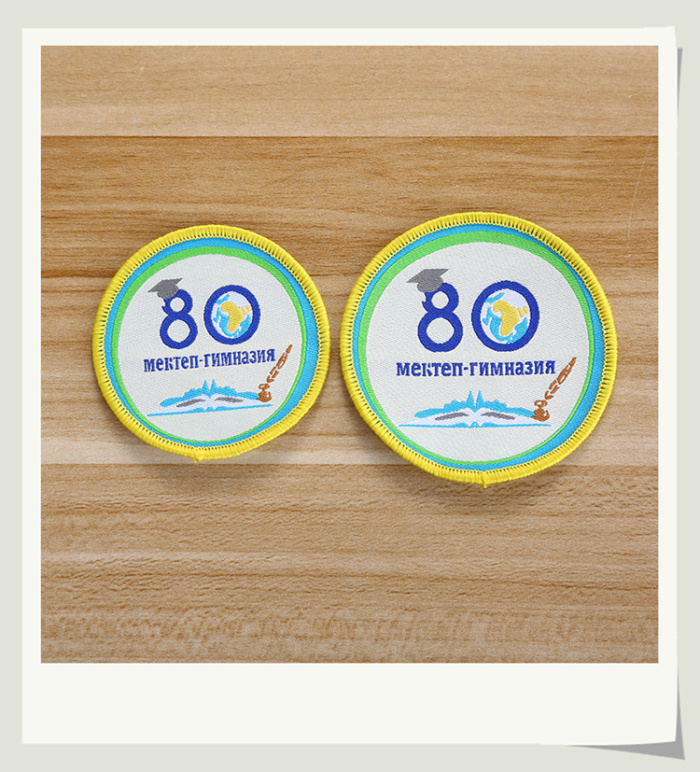 Factory direct selling personality insignia large variety embroidery cloth paste