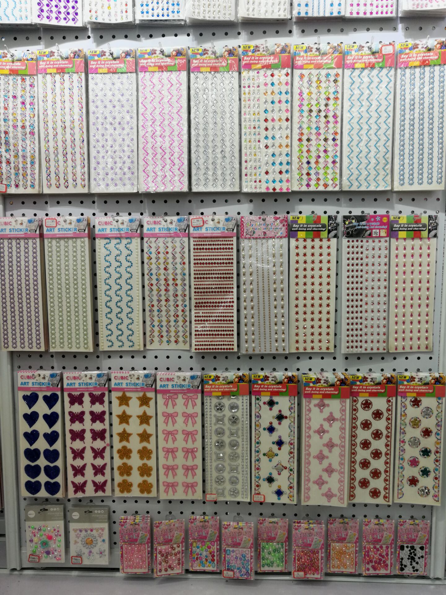 LLV Acrylic Crystal Stickers Diamond Decorative Stickers DIY Creative Paste Cloth Bow Stickers Cartoon Stickers LLV Acrylic Crystal Stickers Diamond Decorative Stickers DIY Creative Paste Cloth Bow Stickers Cartoon Stickers