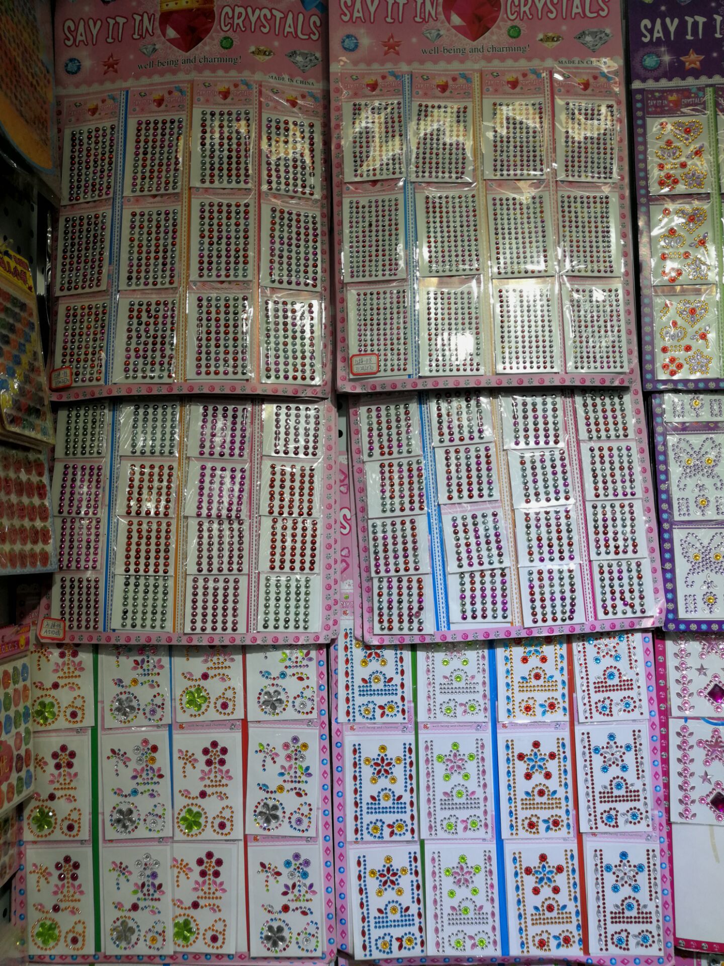 LLV Acrylic Crystal Stickers Diamond Decorative Stickers DIY Creative Paste Cloth Bow Stickers Cartoon Stickers LLV Acrylic Crystal Stickers Diamond Decorative Stickers DIY Creative Paste Cloth Bow Stickers Cartoon Stickers
