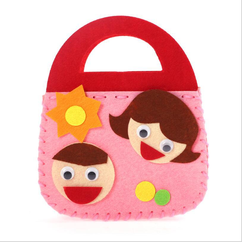 Non - woven cloth bag art DIY DIY manual bag cartoon three - dimensional paste production children hand sewn bags Non - woven cloth bag art DIY DIY manual bag cartoon three - dimensional paste production children hand sewn bags