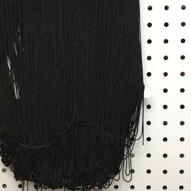 Zilan Pavilion Lace Black Sorting