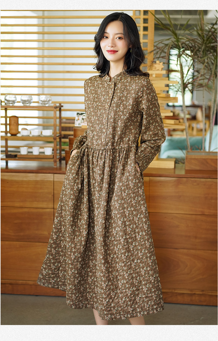 Retro Women's Clothing 2021 New Long Sleeve Floral Dress Autumn and Winter Tight Waist Small Temperament A- line Dress Wholesale