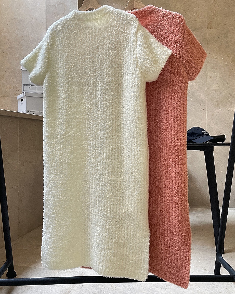 Early Spring New Korean Style Gentle Temperament Pullover Sweater with Short Sleeves Dress Loose Slimming Soft Knitted Dress for Women