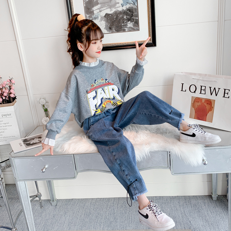 Girls&#039; Spring and Autumn Clothing Sweater Suit 2021 New Korean Style Western Style Medium and Big Children Jeans Girl Stylish Two-Piece Suit