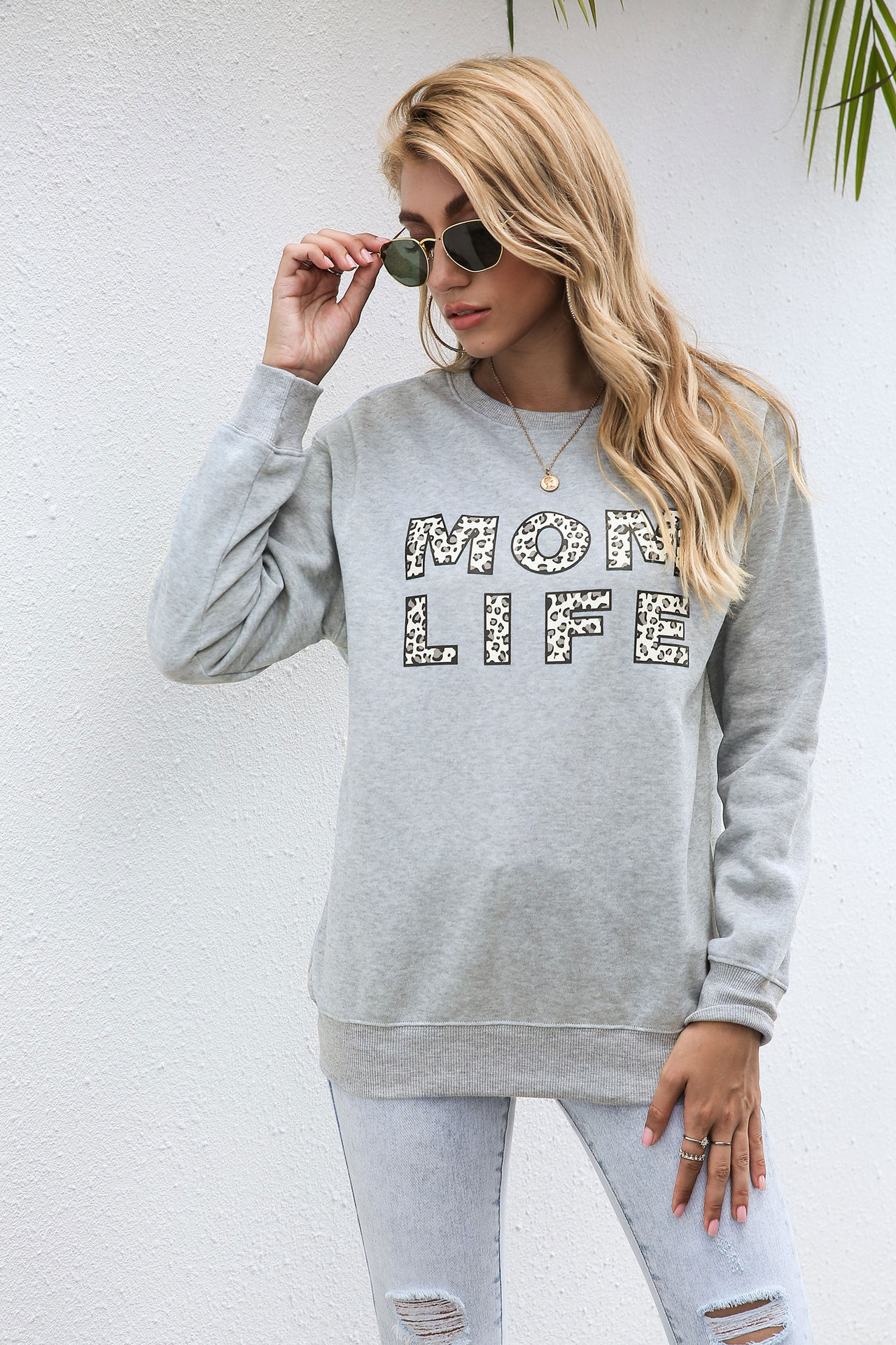 hot style new autumnwinter 2020 offset alphabet pattern long sleeve collar autumnwinter hoody and American women's wear
