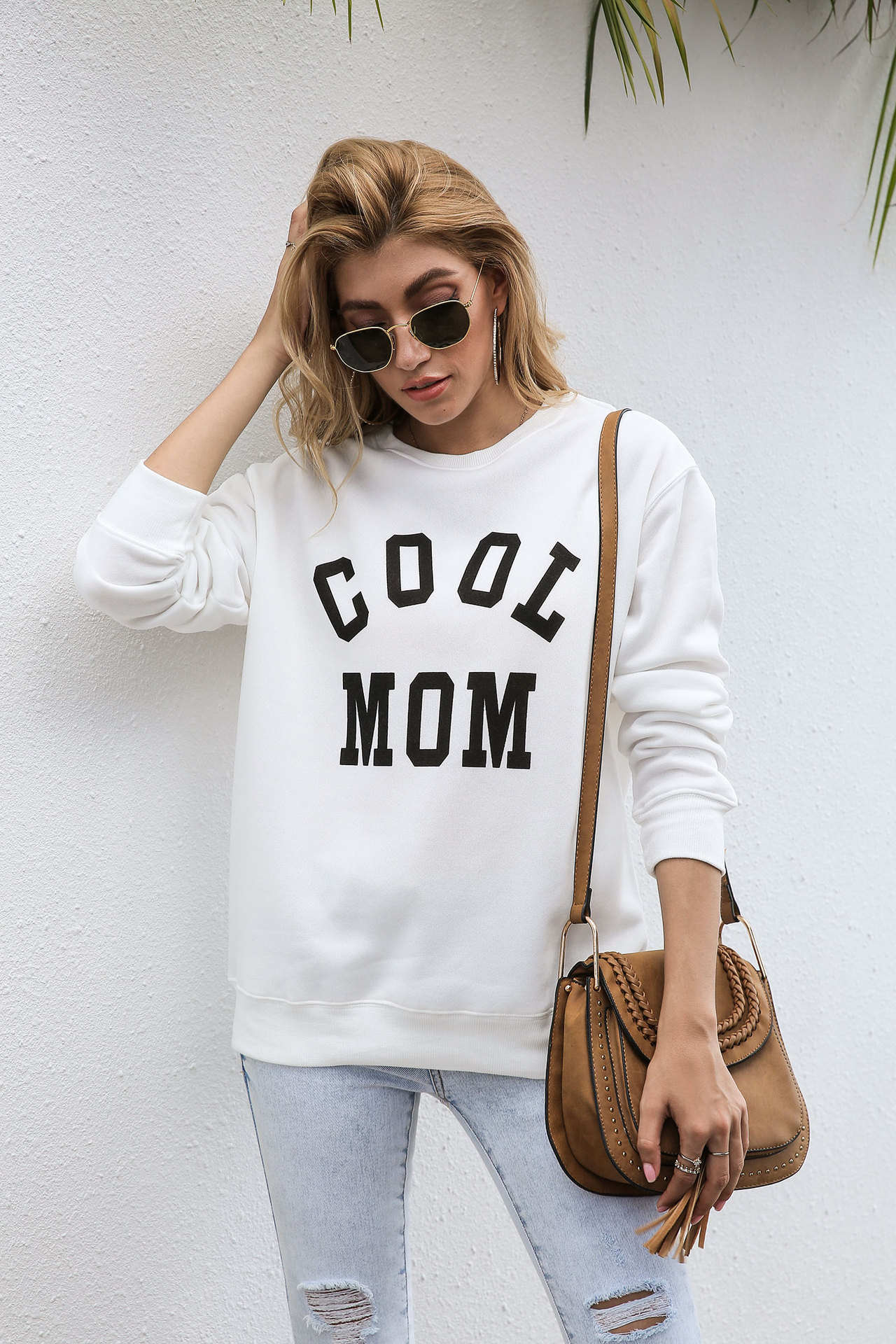 hot style new autumnwinter 2020 offset alphabet pattern long sleeve collar autumnwinter hoody and American women's wear