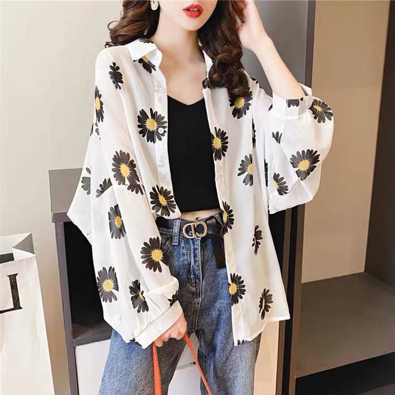Breathable Thin Small Daisy Sunblock Shirt New Breathable Thin Small Daisy Shirt Sunblock Women&#039;s Korean Version Summer loose Chiffon Cardigan Jacket 2020