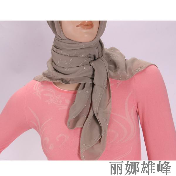 Chiffon embroidered kerchief Muslim baotou cravat embroidered scarves Bandanas Chiffon embroidered kerchief Muslim baotou cravat embroidered scarves Bandanas
