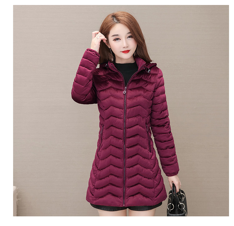 Autumn and Winter 2020 new down cotton-padded jackets for middle-aged and elderly women, padded cotton-padded jackets 