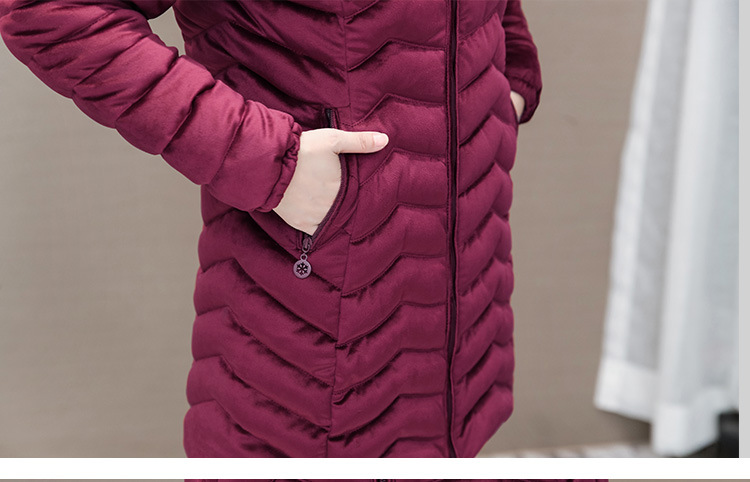 Autumn and Winter 2020 new down cotton-padded jackets for middle-aged and elderly women, padded cotton-padded jackets 