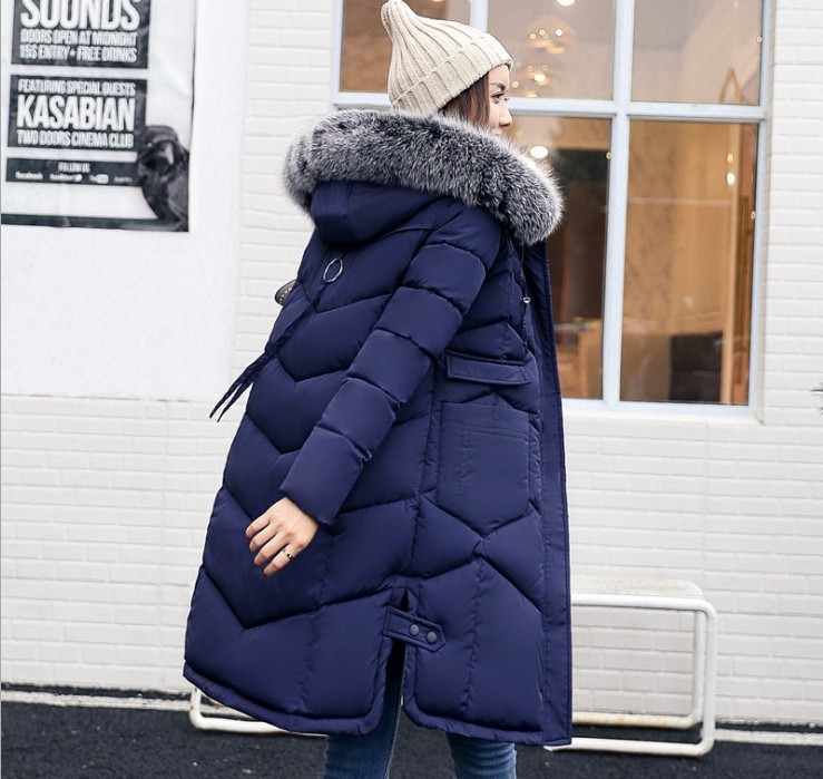 Winter down cotton - padded jacket for women with medium and long hair collars, slim and thickened over knee cotton - padded jackets