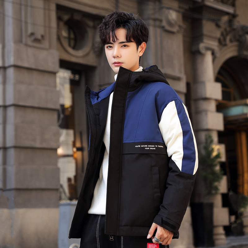 The new 2019 winter trend features matching hooded down jackets with white eiderdown overcoats