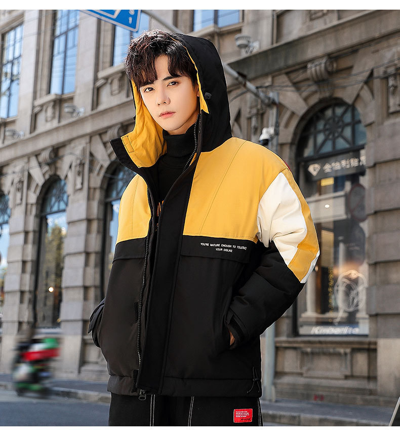 The new 2019 winter trend features matching hooded down jackets with white eiderdown overcoats