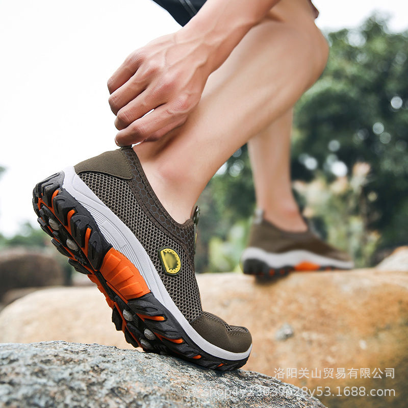 2021 New Mesh Shoes Sports Shoes Men &#039;S Summer Breathable Men &#039;S Shoes Soft Bottom Breathable Mesh Surface Shoes Outdoor Climbing Boots