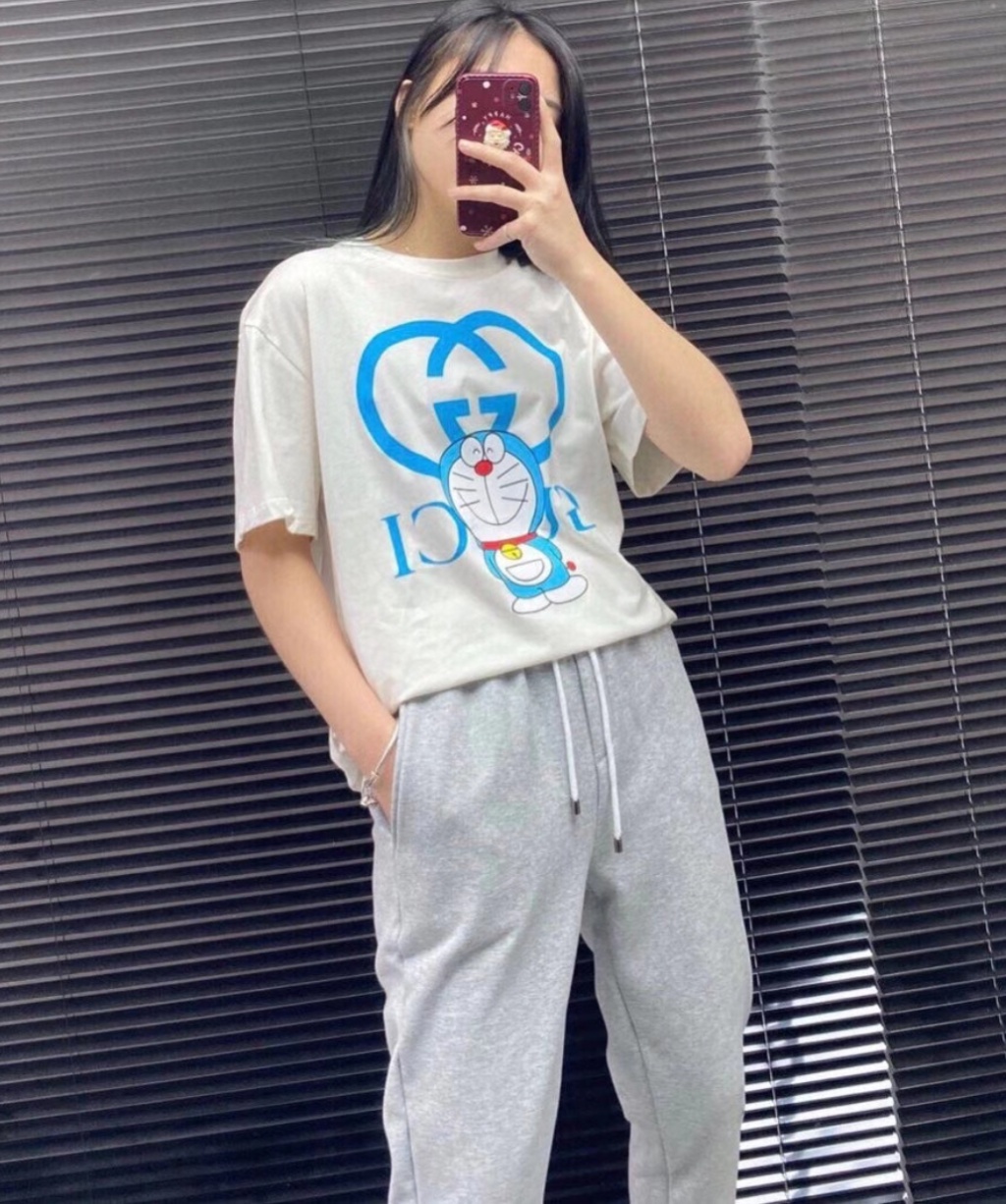Summer Popular Short-Sleeved T-shirt Spring and Summer Men's and Women's Same Style Short Sleeve T-shirt Couple's T-shirt Fashion Brand T-shirt Summer Popular Short-Sleeved T-shirt Spring and Summer Men's and Women's Same Style Short Sleeve T-shirt Couple's T-shirt Fashion Brand T-shirt