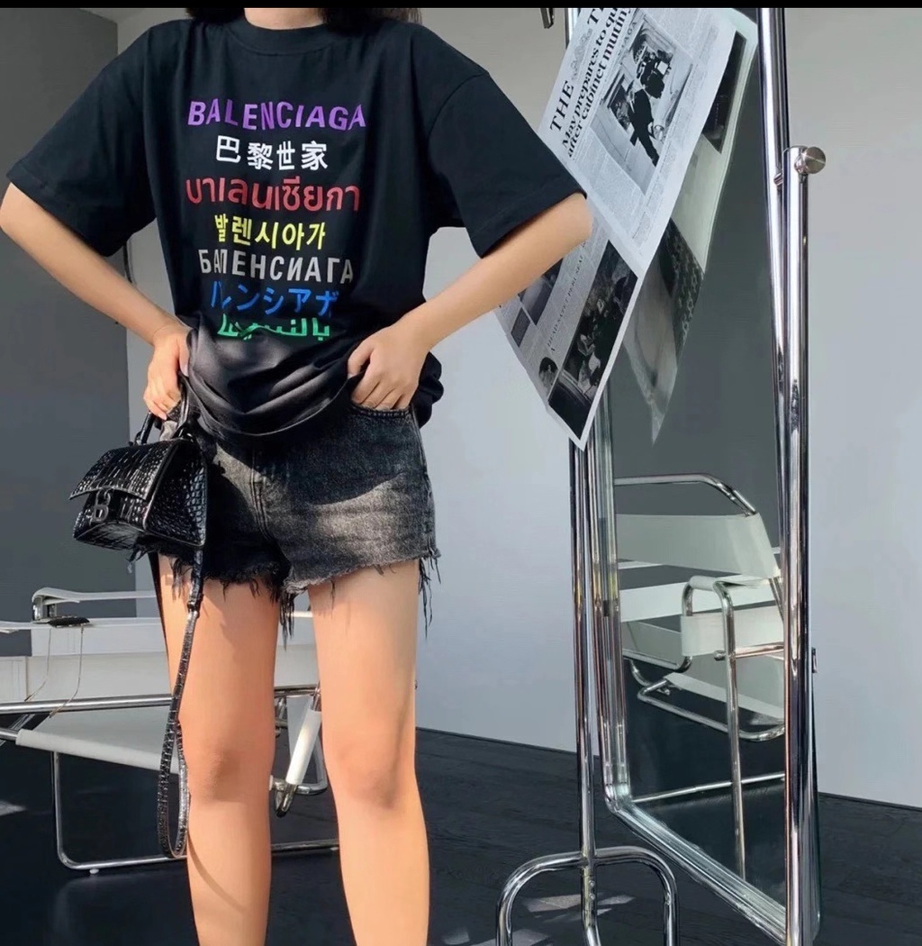 Summer Popular Short-Sleeved T-shirt Spring and Summer Men's and Women's Same Style Short Sleeve T-shirt Couple's T-shirt Fashion Brand T-shirt Summer Popular Short-Sleeved T-shirt Spring and Summer Men's and Women's Same Style Short Sleeve T-shirt Couple's T-shirt Fashion Brand T-shirt
