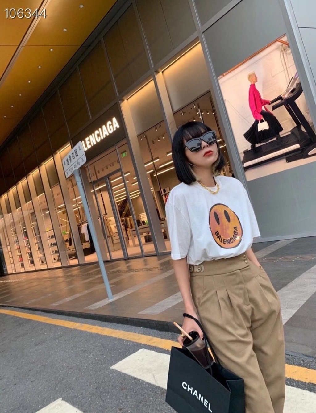 Summer Popular Short-Sleeved T-shirt Spring and Summer Men's and Women's Same Style Short Sleeve T-shirt Couple's T-shirt Fashion Brand T-shirt Summer Popular Short-Sleeved T-shirt Spring and Summer Men's and Women's Same Style Short Sleeve T-shirt Couple's T-shirt Fashion Brand T-shirt