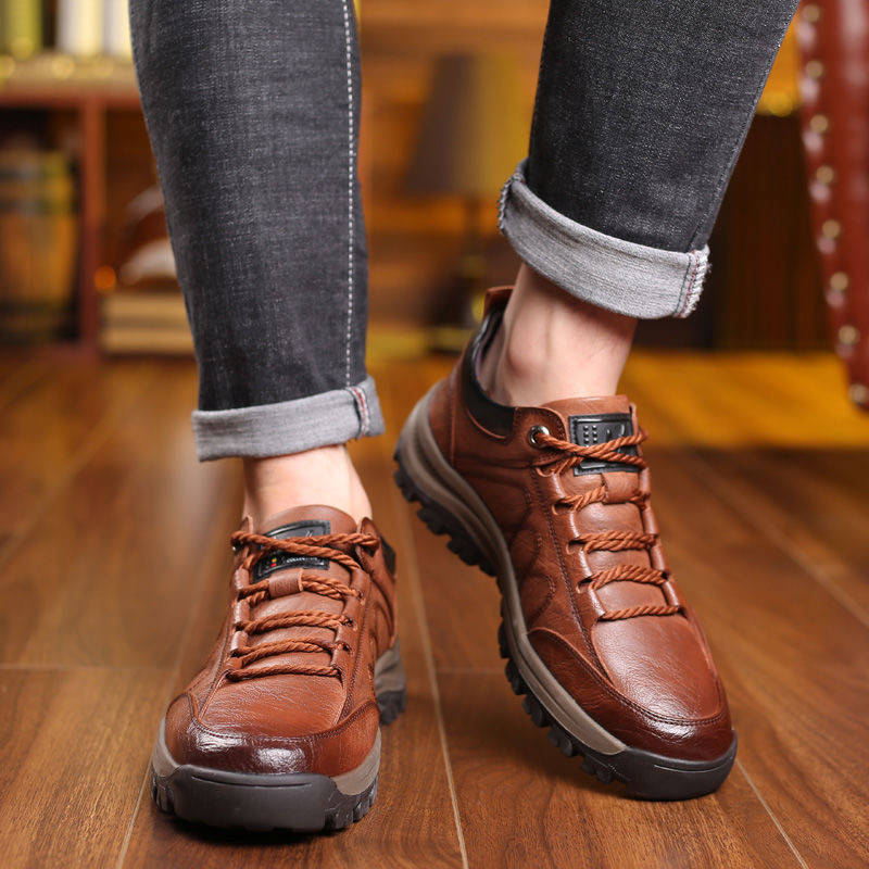 Outdoor Climbing Boots 2021 Autumn and Winter New Breathable Velvet Sport Casual Fashion Trends Leather Shoes Sneakers Men's Shoes