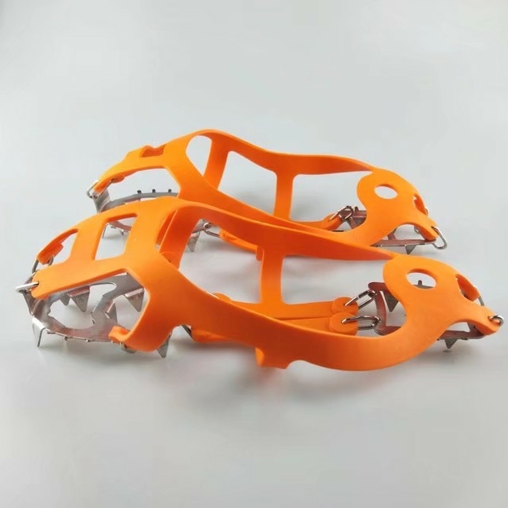 Crampon non - slip shoe set stainless steel welding is suing mountaineering snow anti - ski shoes Crampon ice climbing gear guy