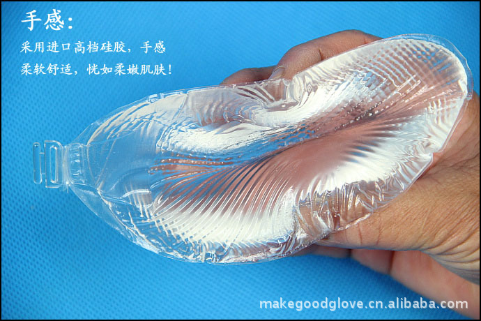 Hot - selling and thick crystal clear silicone bra with seamless underwear, swimming chest and invisible bra wholesale.