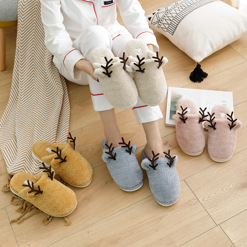 202020new Winter Home Men&#039;s Shoes Furry Breathable Cotton Home Confinement Shoes Wear-Resistant Warm Antler Cotton Slippers