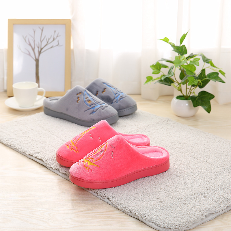 Korean version of the new autumn and winter home couple thickening warm men and women cotton slippers