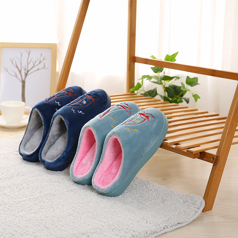 Korean version of the new autumn and winter home couple thickening warm men and women cotton slippers