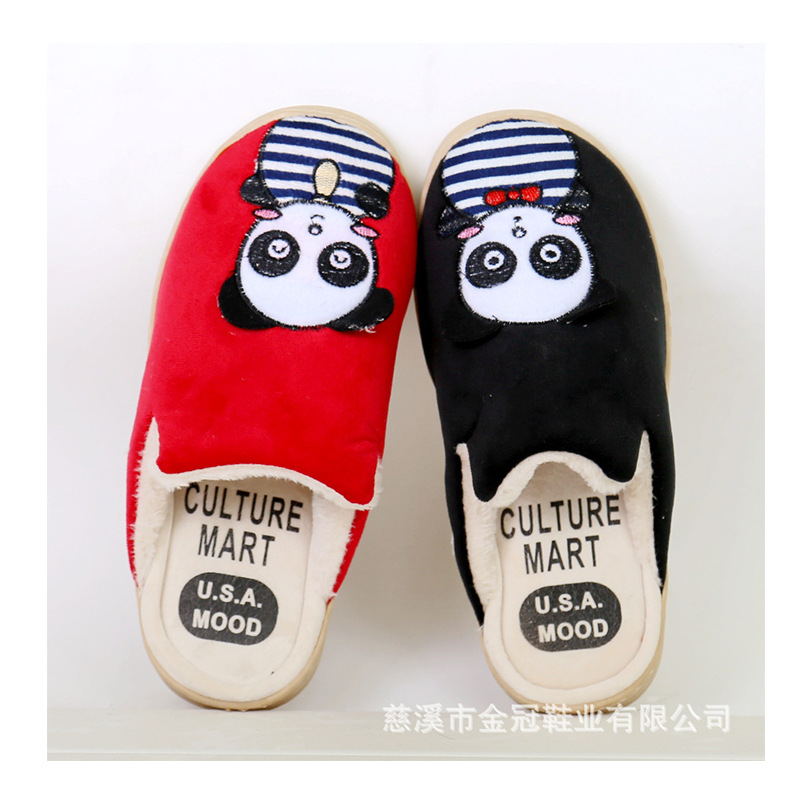 Customized cross-border e-commerce amazon winter super romantic couple thermal non-slip home fashion thermal panda cotton slippers