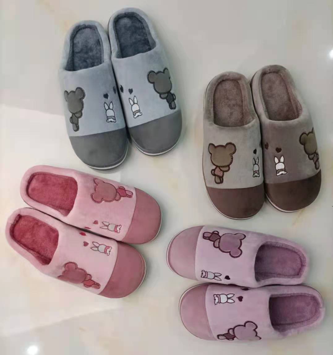 Winter Cotton Slippers Women&#039;s plus Size Keep Warm Household Indoor Non-Slip Super Soft Slippers Couple Women&#039;s Cotton Shoes