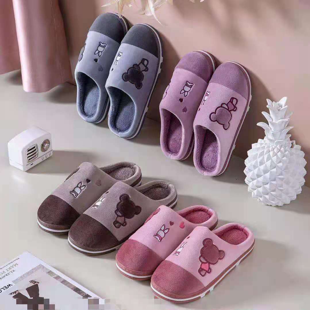 Winter Cotton Slippers Women's plus Size Keep Warm Household Indoor Non-Slip Super Soft Slippers Couple Women's Cotton Shoes