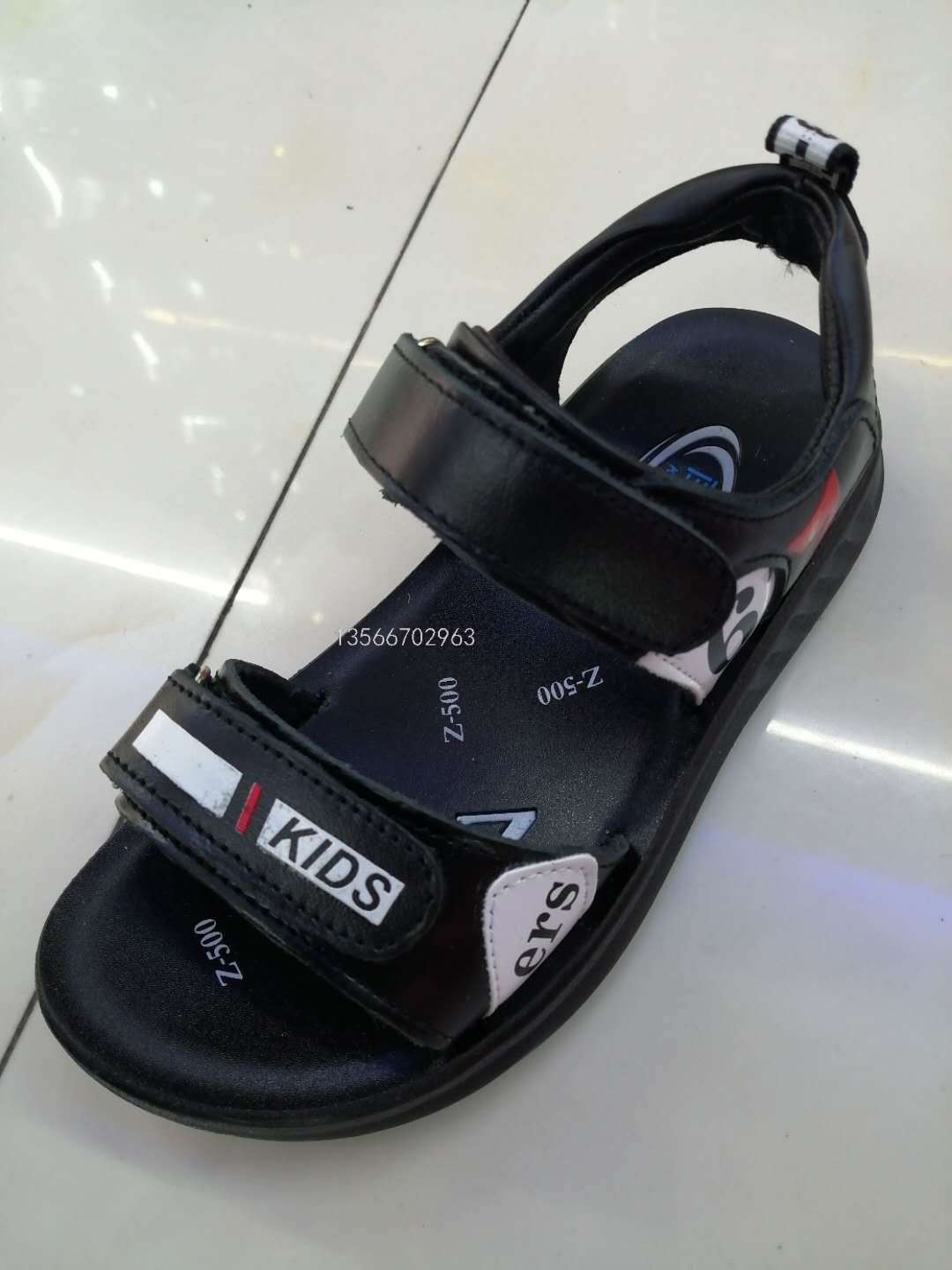 Stock Children&#039;s Sandals Men&#039;s Soft Bottom Breathable Non-Slip Summer Beach Shoes