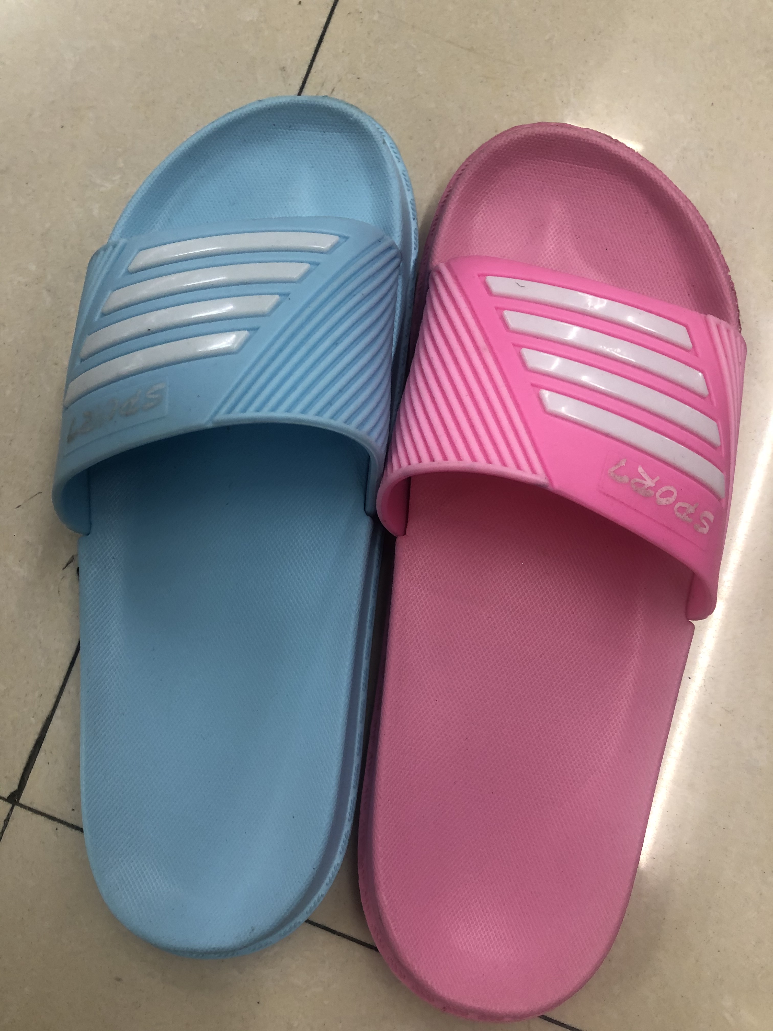 New Women&#039;s Single-Strap Slipper Korean Version Fashion Fashion Cool Beach Shoes Women&#039;s Casual Non-Slip Slippers